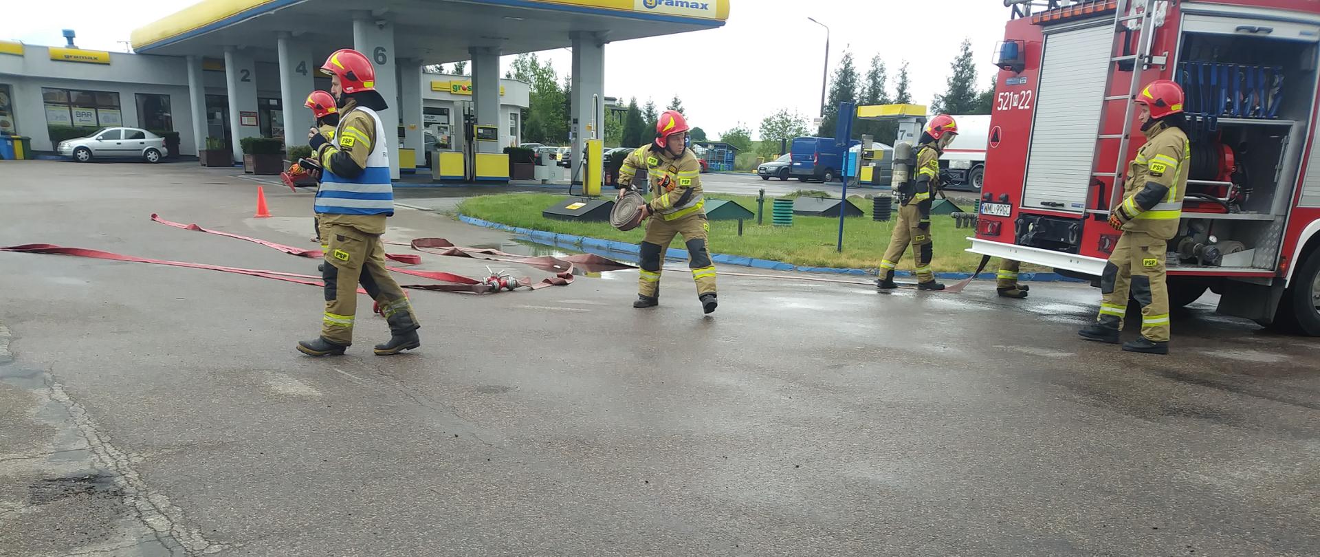 Doskonalenie zawodowe nie zwalnia