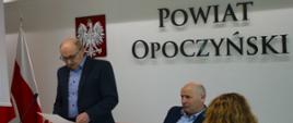 Otwarcie I Posiedzenia Izby Rolniczej Województwa Łódzkiego Powiatu Opoczyńskiego przez przewodniczącego Pana Mariana Kacprzaka, który wita wszystkich zebranych