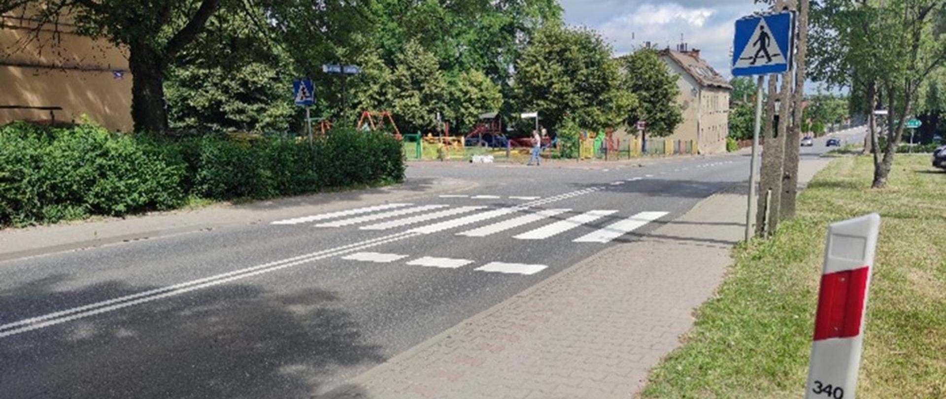 na zdjęciu widoczne przejście dla pieszych