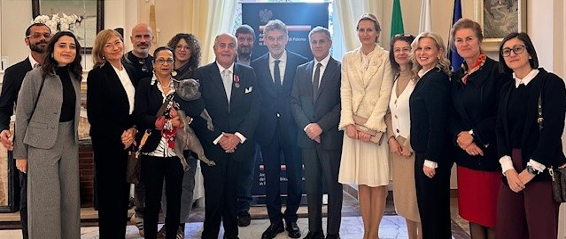 Wręczenie Bene mnerito Nello Rega 