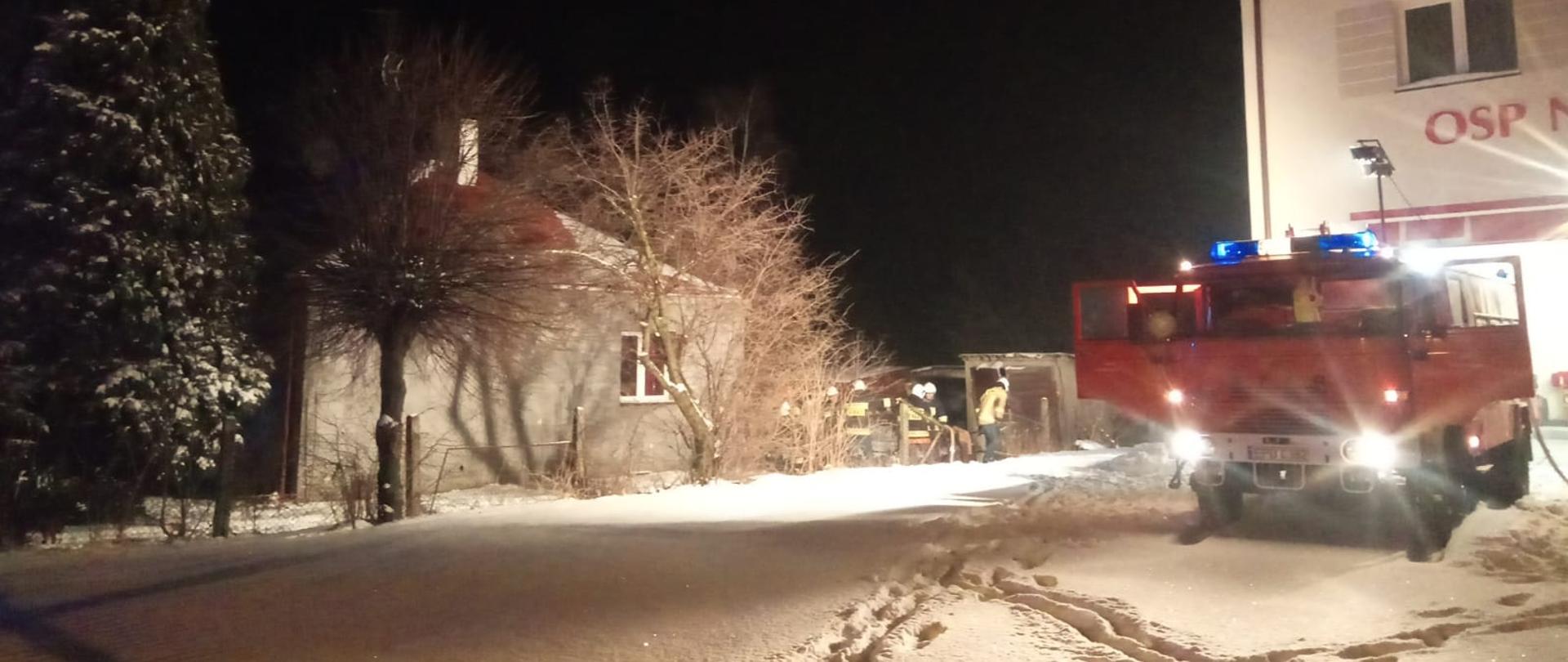 Pożar kotłowni w budynku mieszkalnym w miejscowości Niewiesz-Kolonia gm. Poddębice. 
