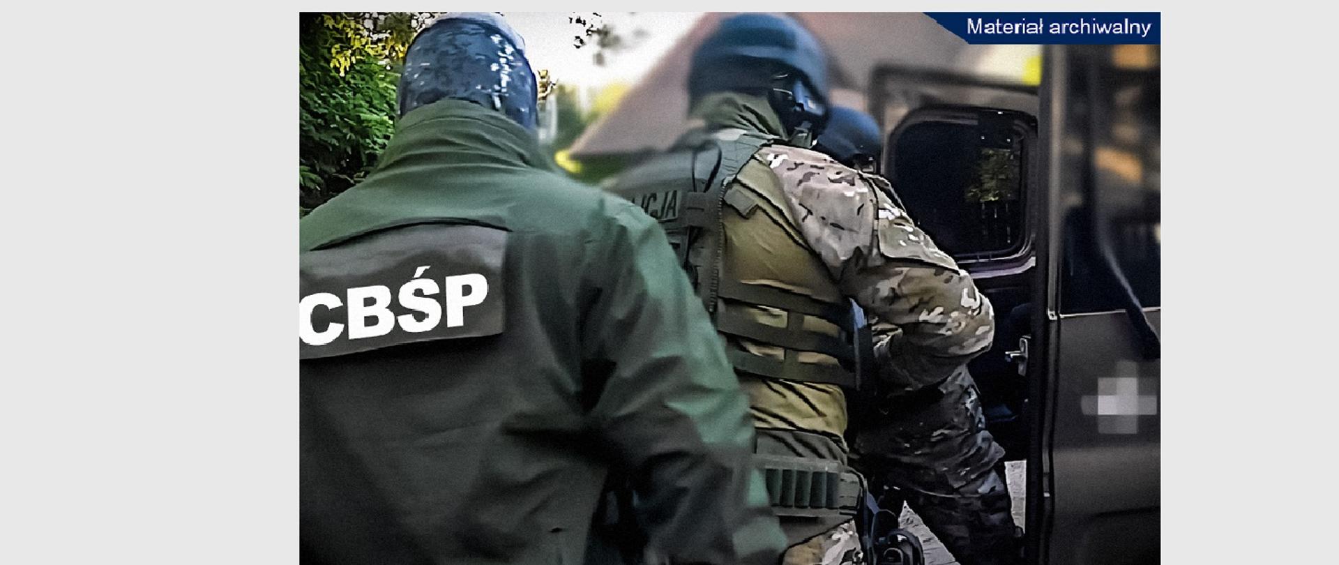 Zachodniopomorski pion PZ PK przedstawił kolejne zarzuty w śledztwie dotyczącym zorganizowanej grupy przestępczej, która wystawiła „puste” faktury VAT na 150 milionów złotych 