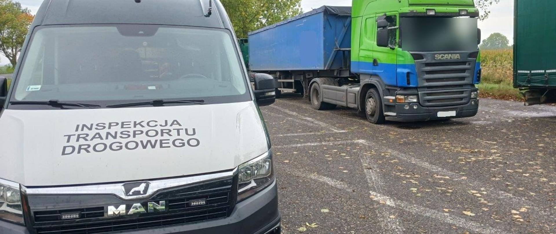 Pojazdy podczas kontroli drogowej.