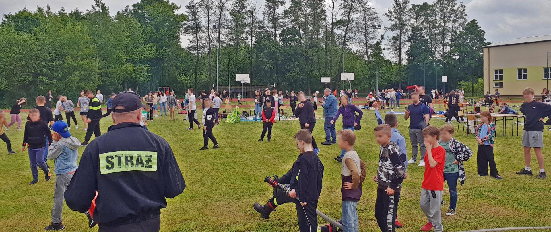 Dzień Dziecka z siedleckimi strażakami