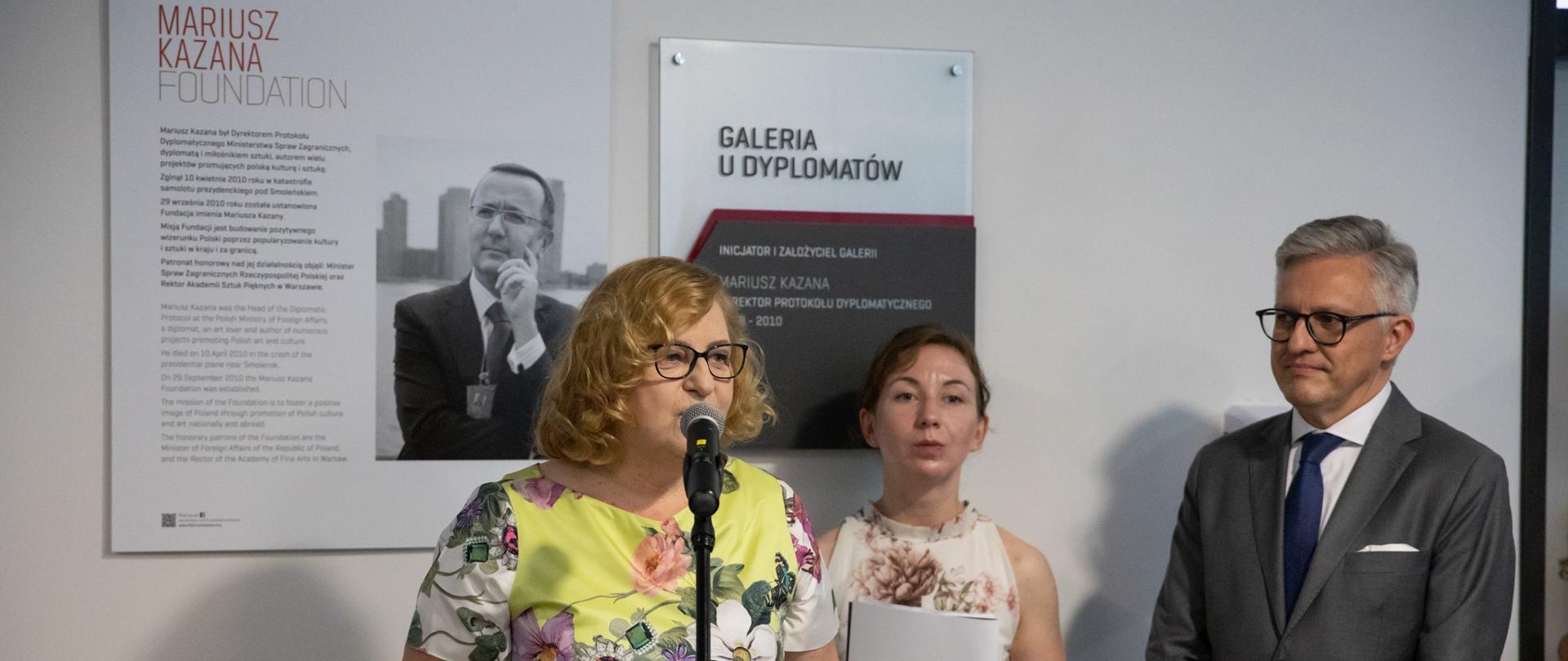 Exhibition "Profane" at the Diplomats' Gallery, at the headquarters of the Diplomatic Protocol