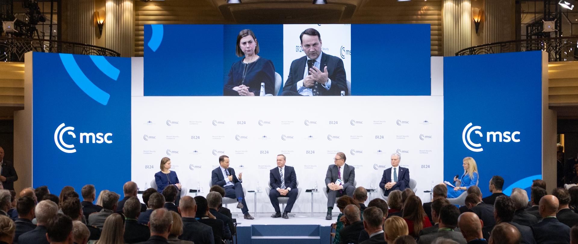 Wicepremier Sikorski uczestniczył w 62. Monachijskiej Konferencji Bezpieczeństwa