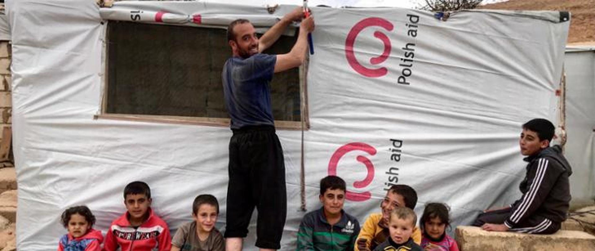 Stabilisation of the humanitarian situation of Syrian refugees in the Akkar province by providing shelter assistance and access to basic health care
