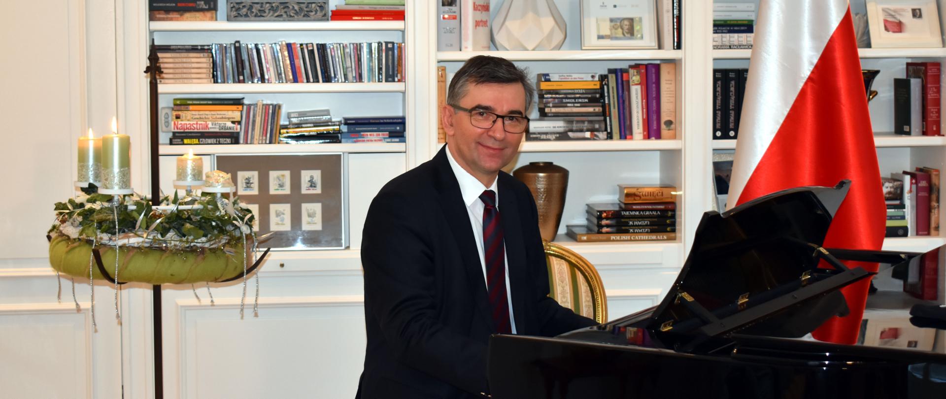 Życzenia z okazji Bożego Narodzenia Ambasadora Andrzeja Przyłębskiego dla niemieckiej Polonii. Berlin 2020