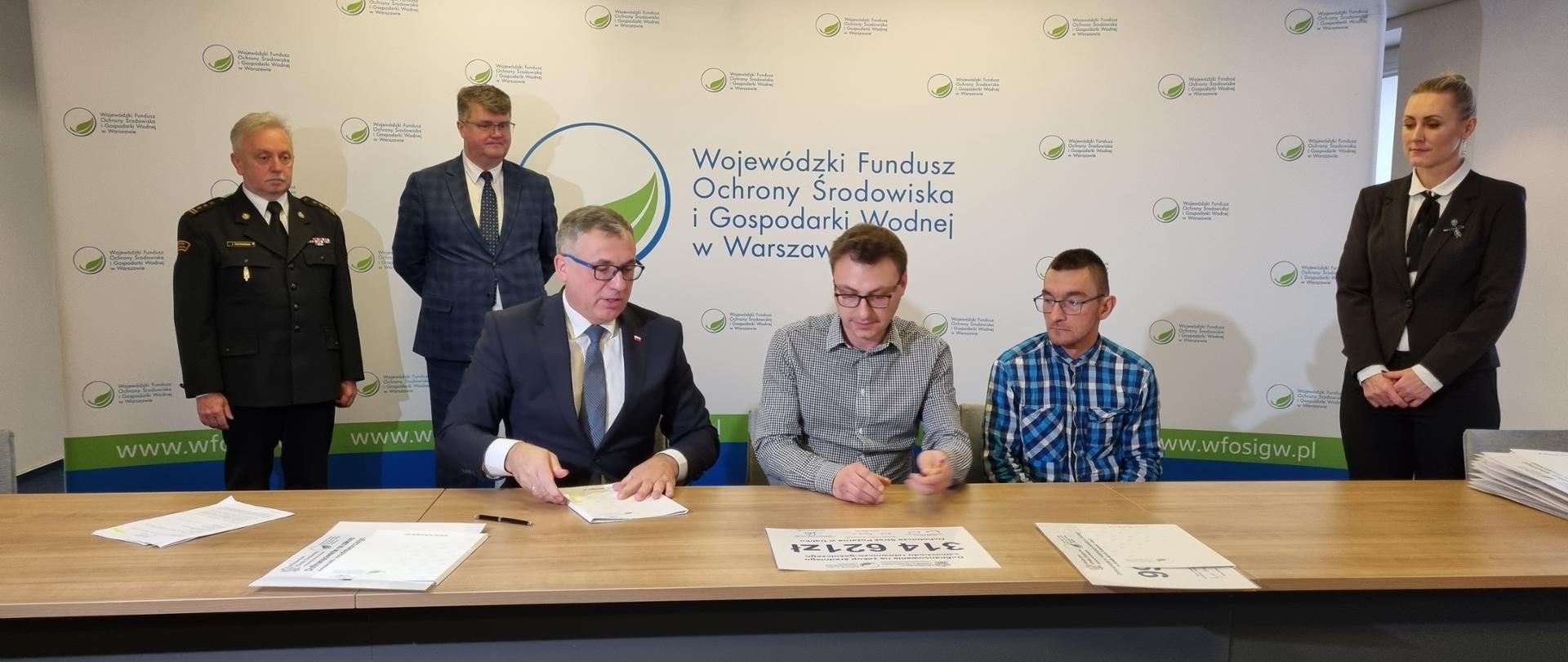 Podpisanie umów na dofinansowanie jednostek OSP z Mazowsza ze środków WFOŚiGW w Warszawie
