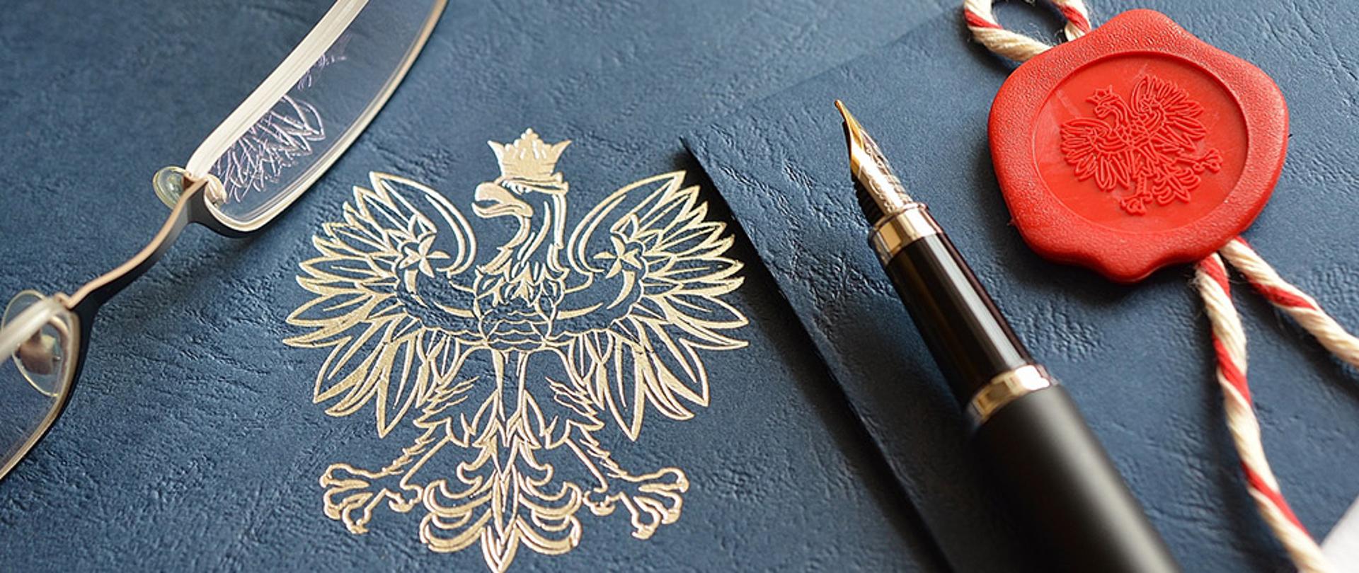 Dokument z orłem.