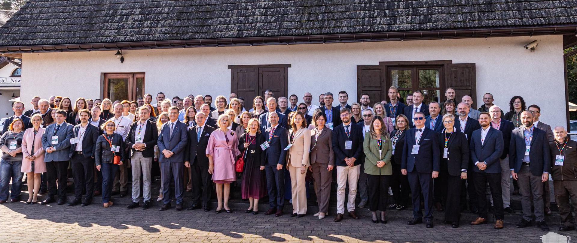 zdjęcie uczestników XIX Podlaskiego Forum GIS
