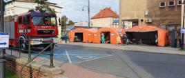 Mobilne Punkt Szczepień organizowany przez Ochotniczą Straż Pożarną w Łanach - namioty pneumatyczne.