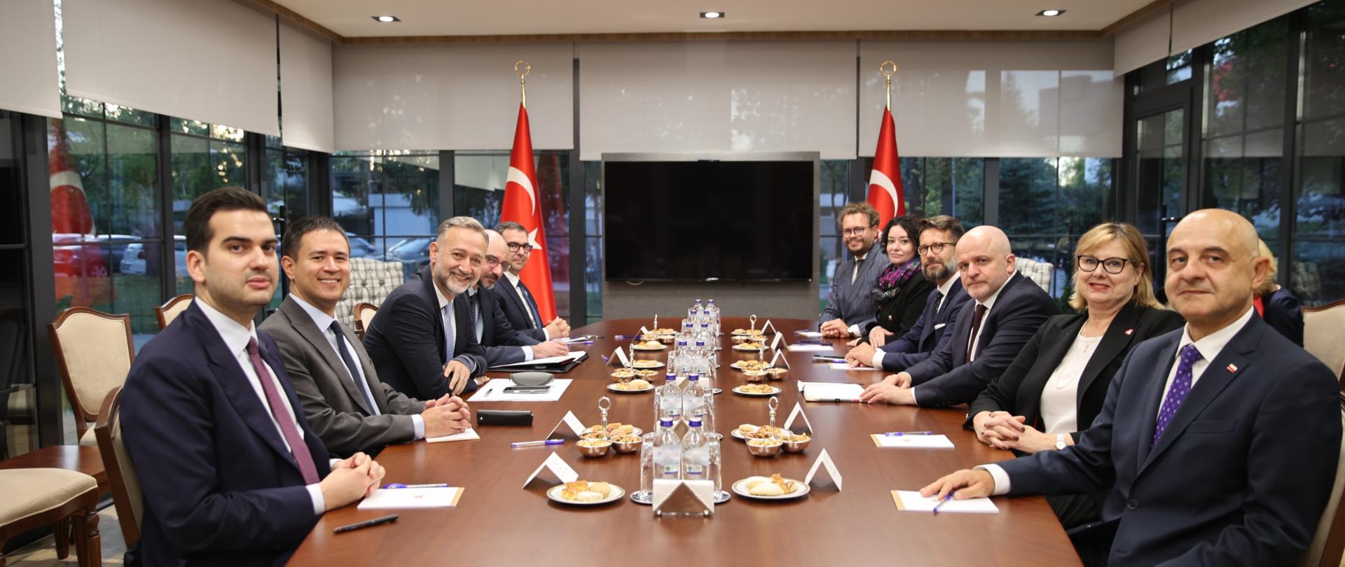 Zdjęcie z wizyty delegacji Komisji Spraw Zagranicznych w Ankarze - P.Kowal