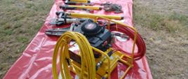 Ratowniczy zestaw hydrauliczny przekazany jednostce OSP Maciowakrze przez KP PSP w Kędzierzynie-Koźlu