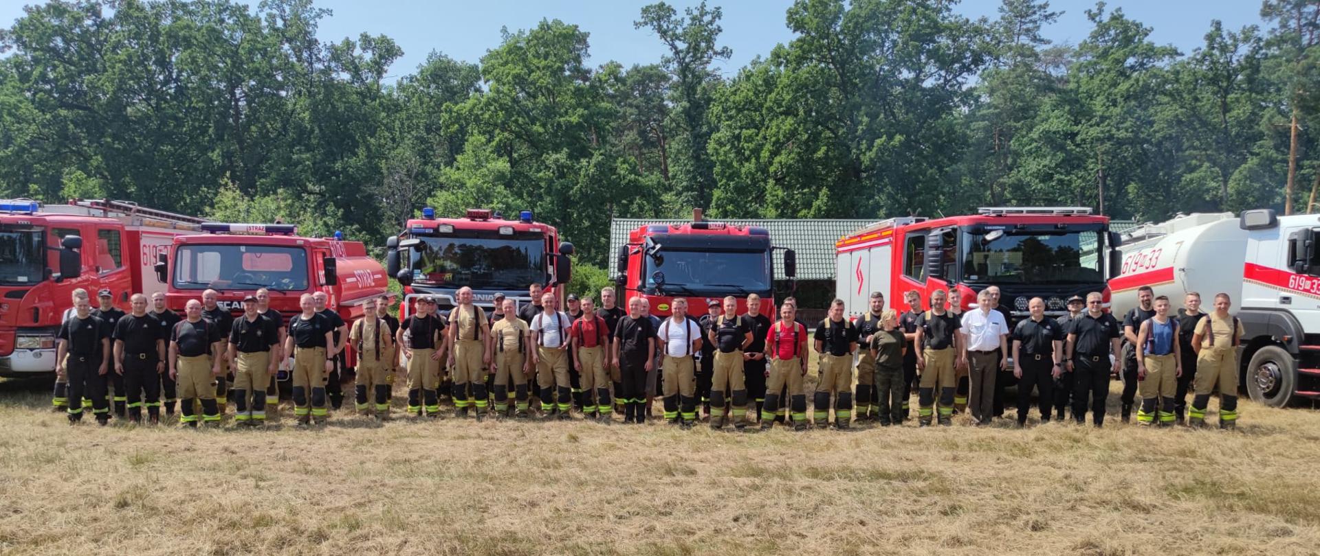 Ćwiczenia doszkalające umiejętności prowadzenia działań w przypadku pożaru lasu.