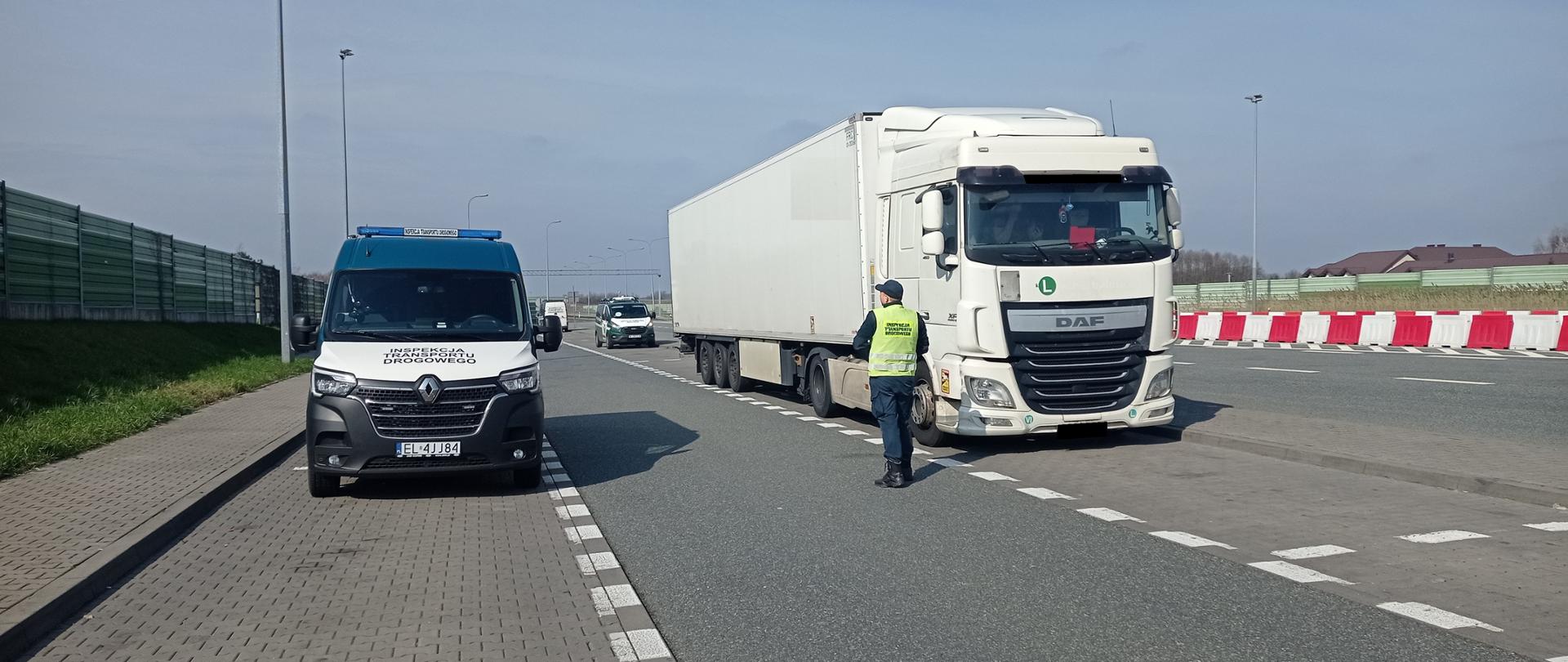 Kontrola drogowa na autostradzie A2