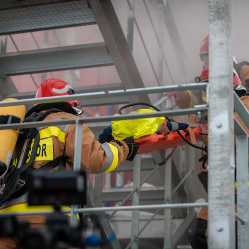 Ćwiczenia strażaków