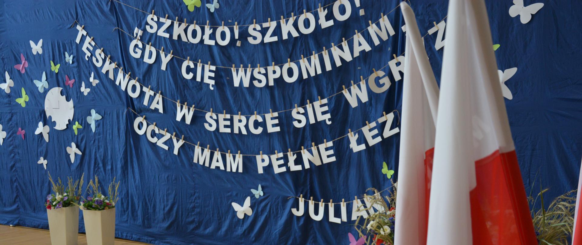 Wojewódzkie zakończenie szkoły w powiecie pajęczańskim - scena do występów artystycznych 