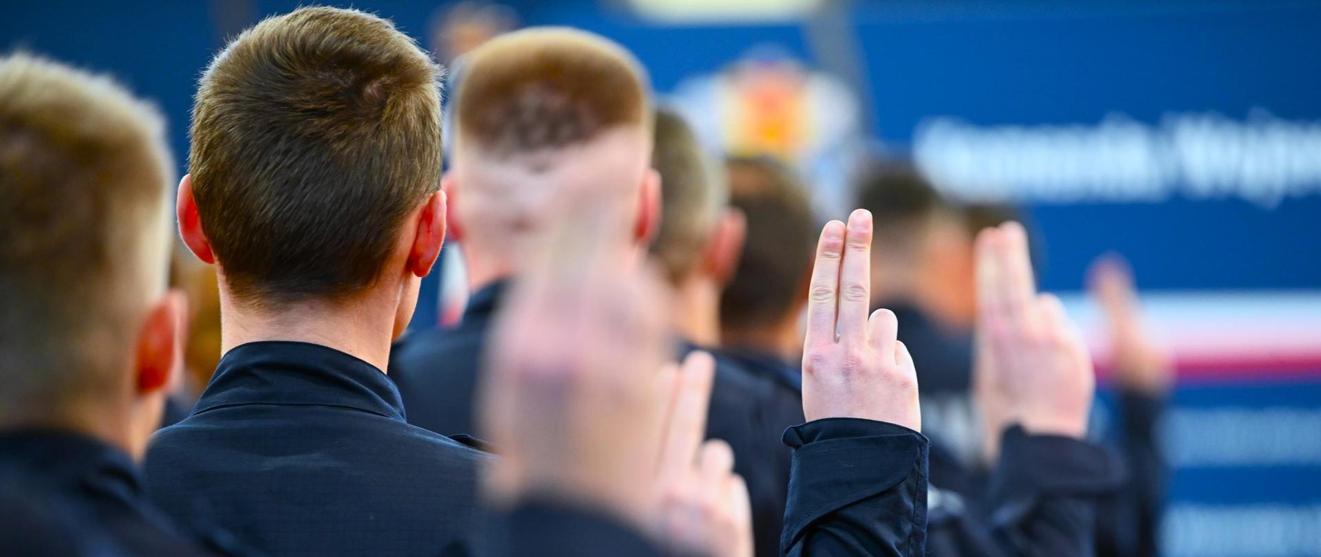 policjanci ślubują