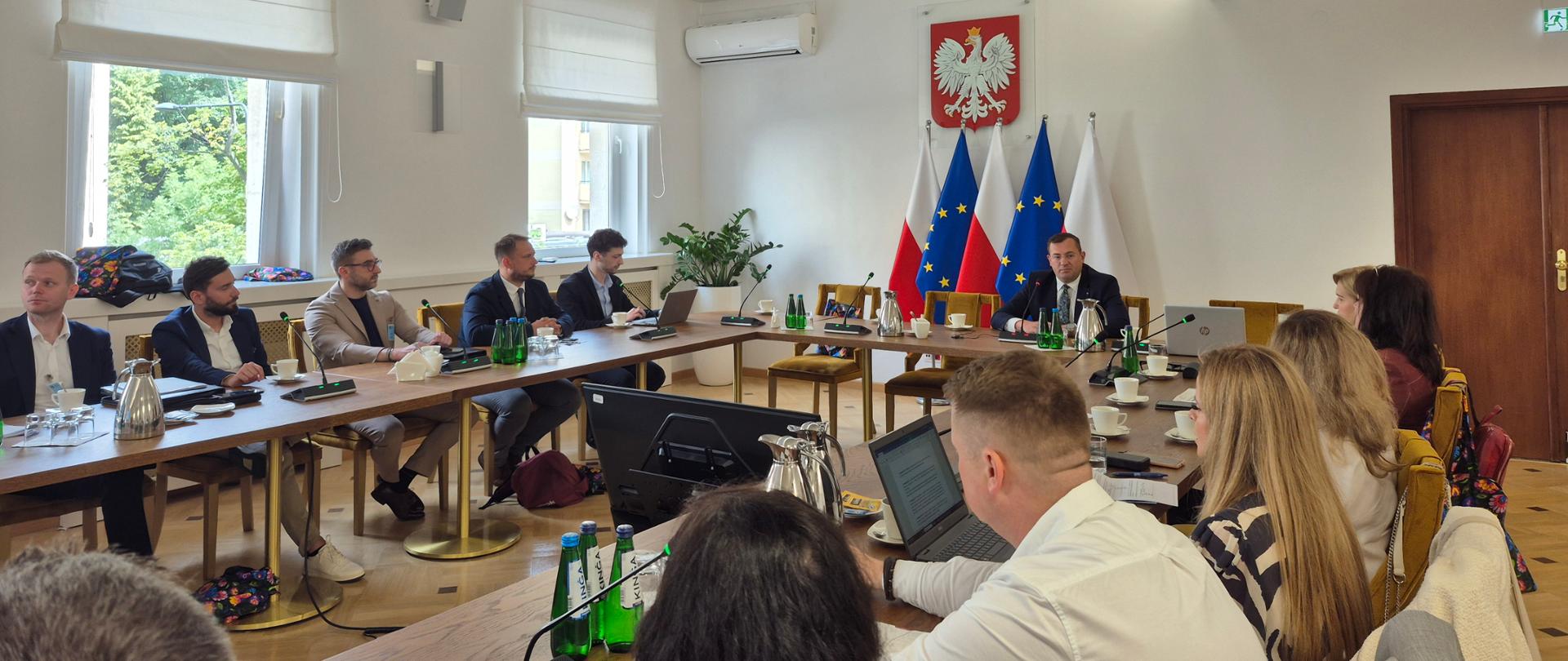 Wiceminister Stefan Krajewski podczas spotkania (fot. MRiRW)