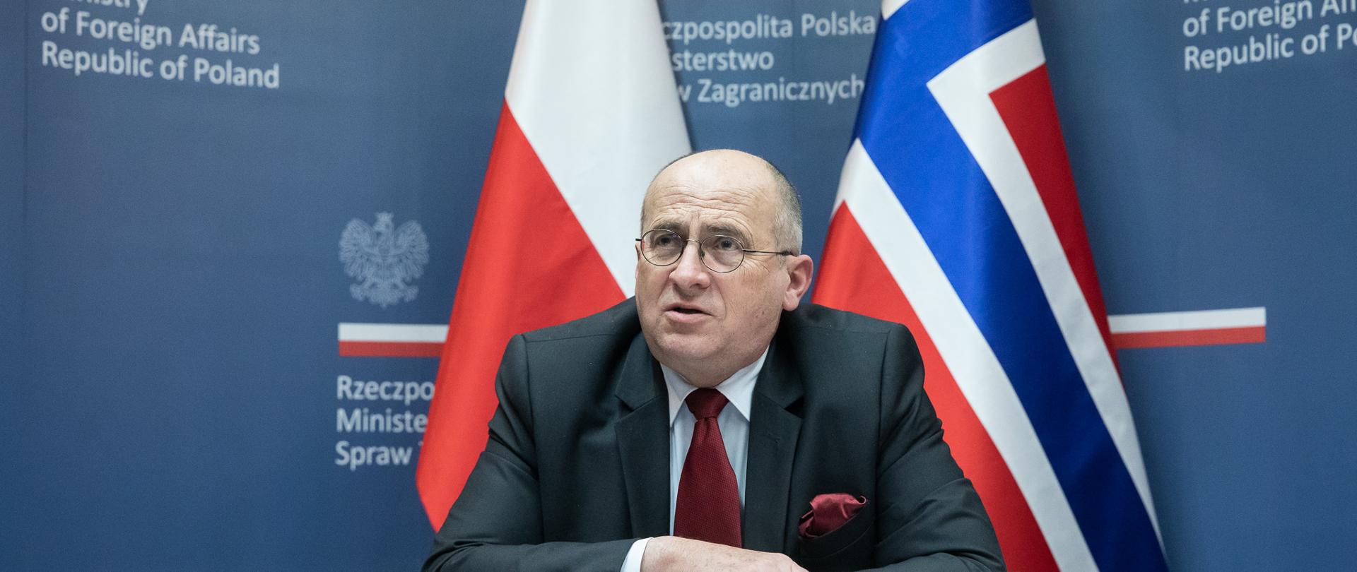 2021.03.02 Warszawa . Minister Zbigniew Rau . Wideokonferencja minister SZ Norwegia .
Fot. Tymon Markowski / MSZ