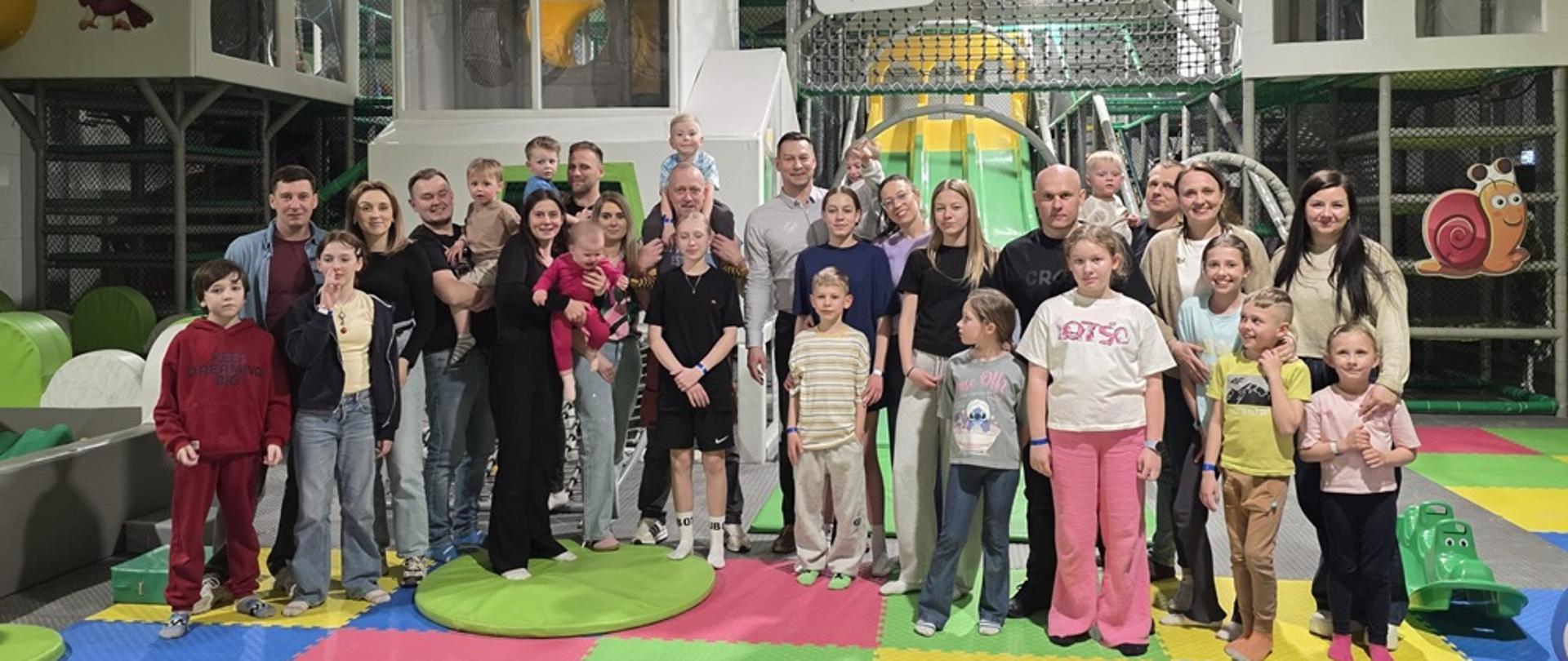 Spotkanie integracyjne dla dzieci strażaków i pracowników cywilnych