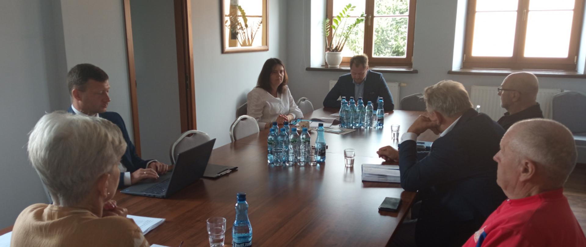 Posiedzenie Komisji Rozwoju Gospodarczego, Rolnictwa, Leśnictwa i Ochrony Środowiska w Łowiczu