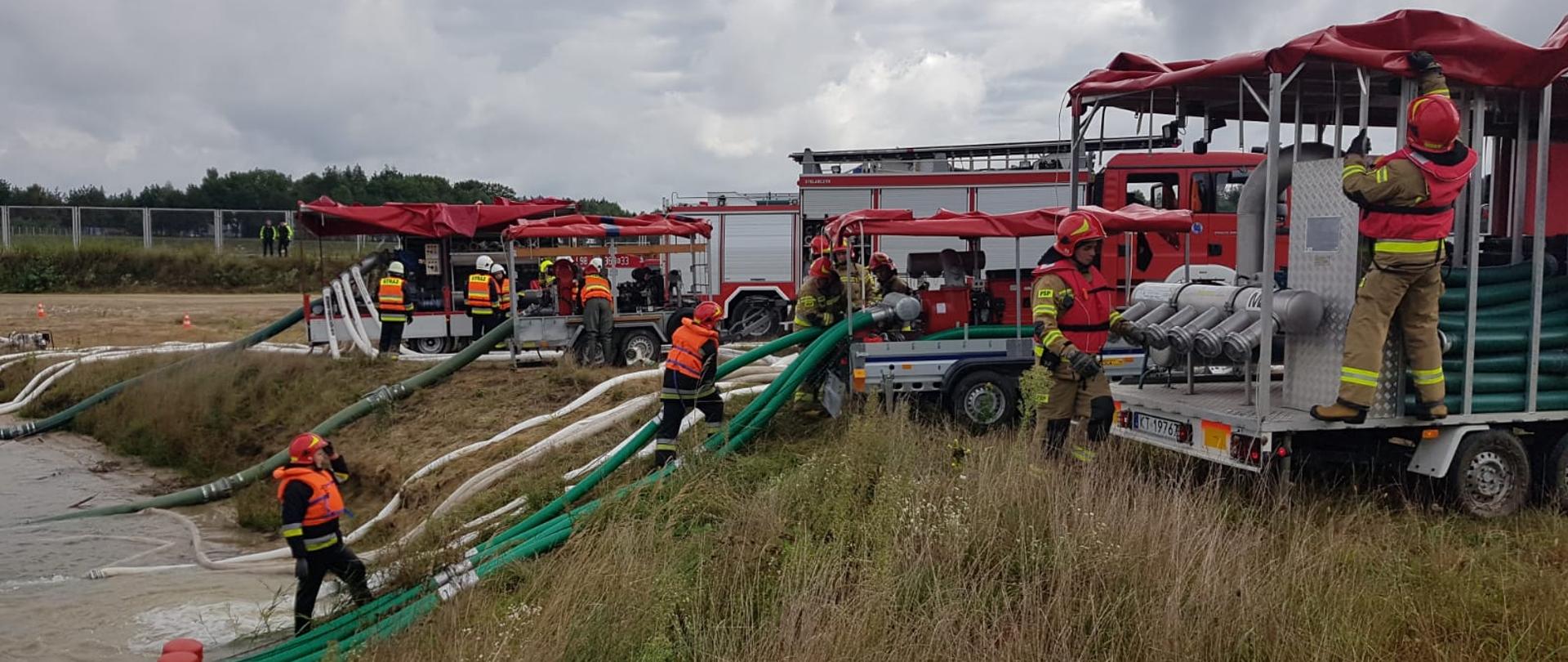 Pompy dużej wydajności.