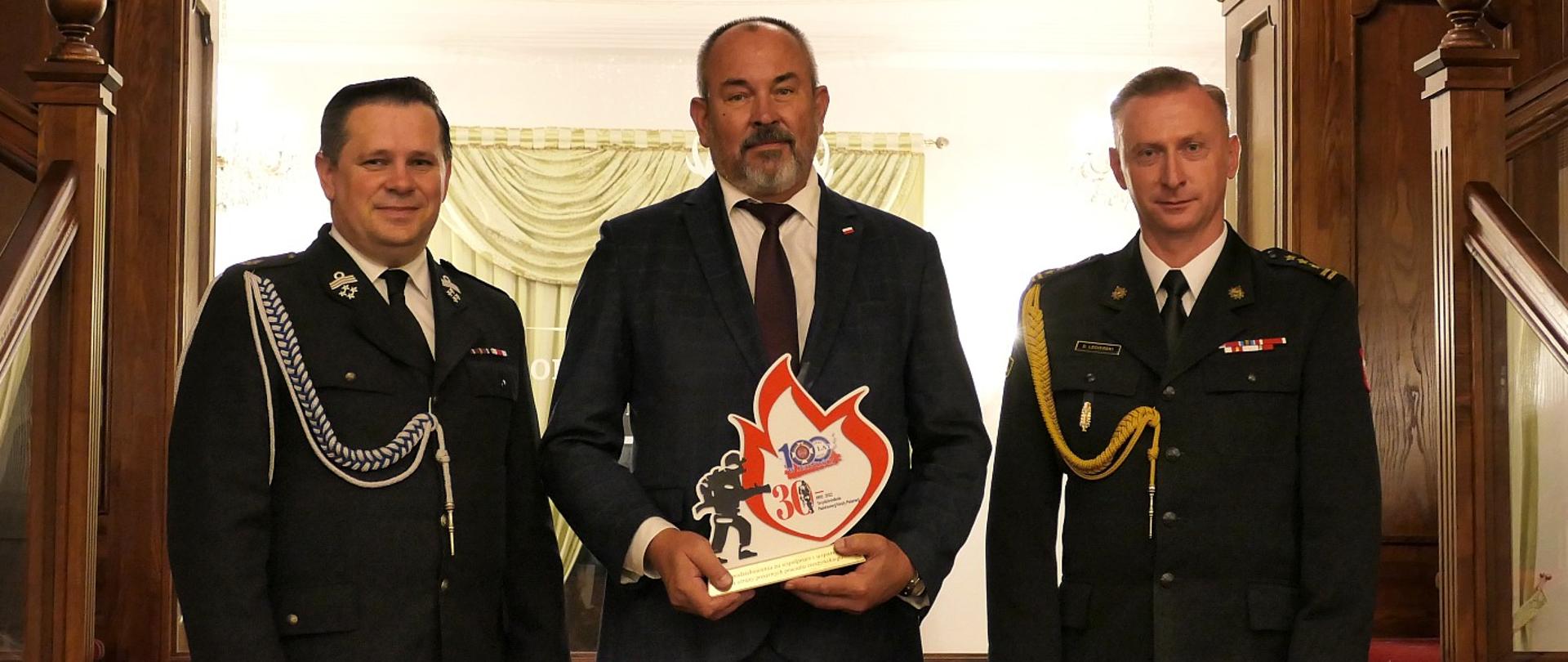 Uroczysta gala z okazji 30-lecia powołania Państwowej Straży Pożarnej oraz 100-lecia utworzenia Głównego Związku Straży Pożarnych RP