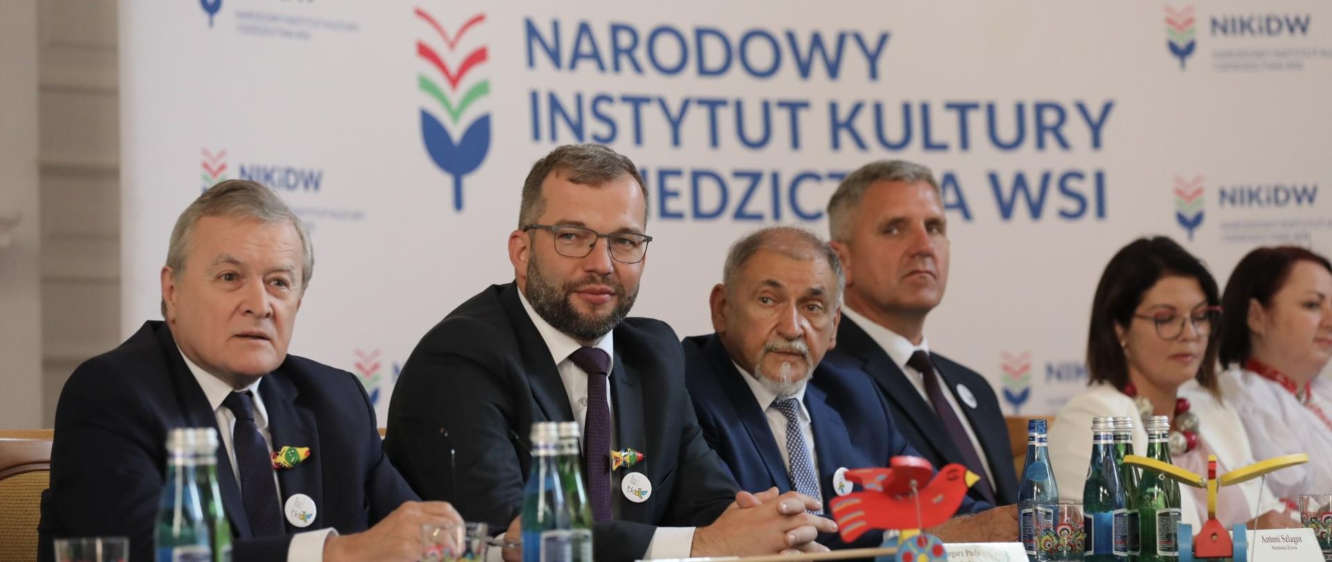 Tydzień Kultury Beskidzkiej - góralki i górale zapraszają na swoje święto