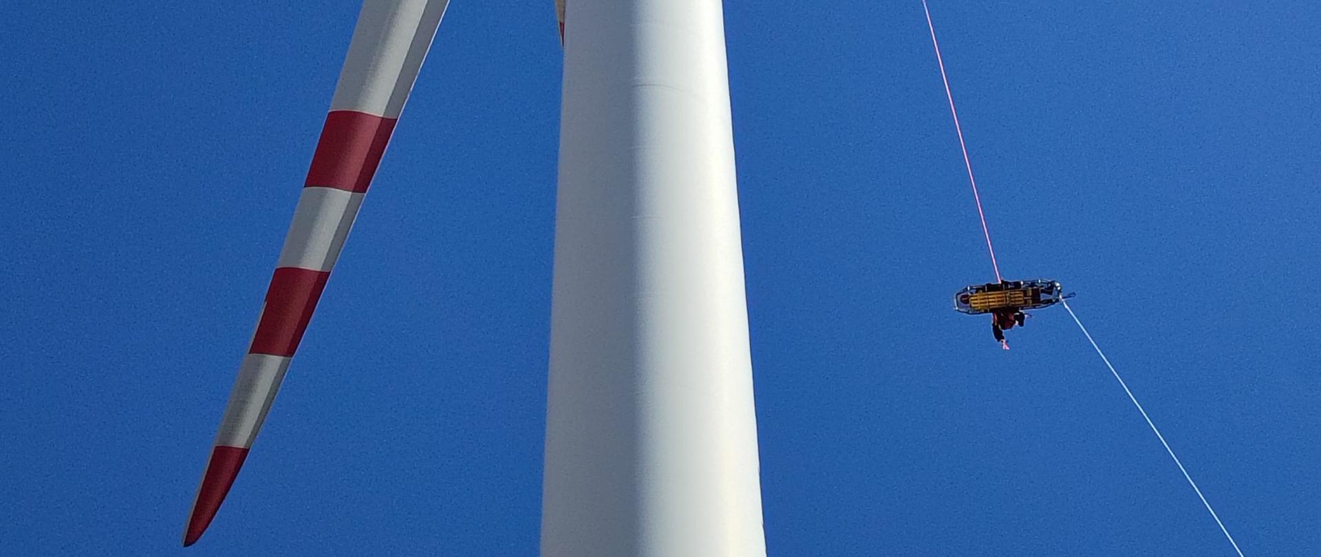 Strażacy podczas ćwiczeń