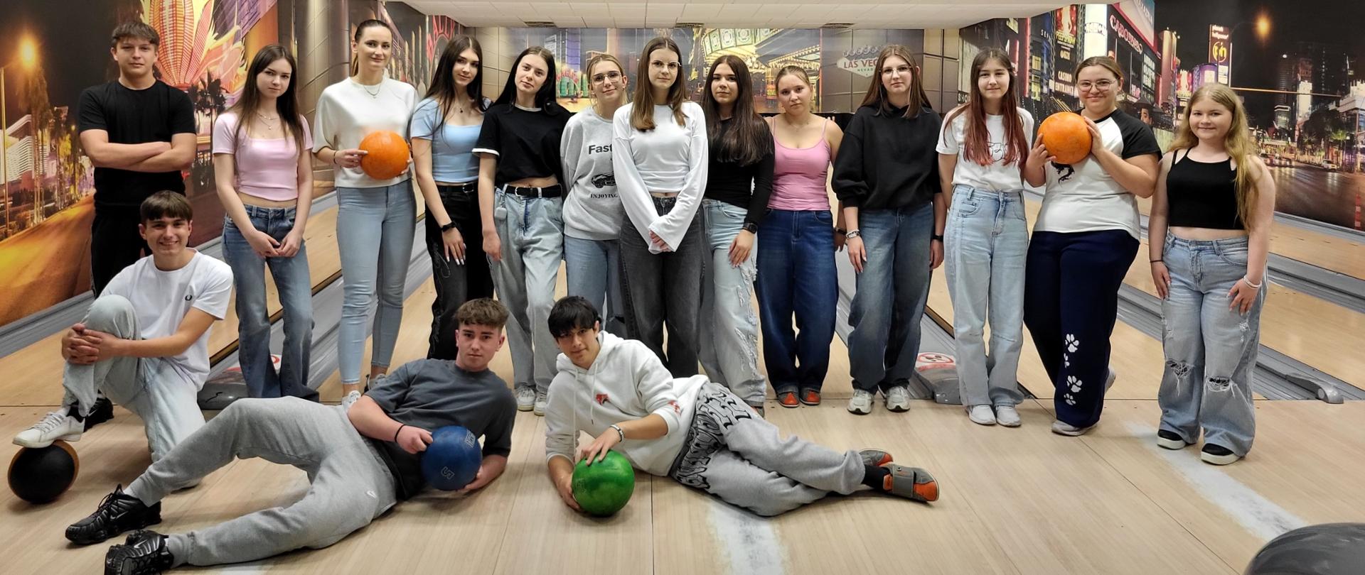 Wycieczka uczniów Internatu ZSCKR w Lututowie do Kalisza
