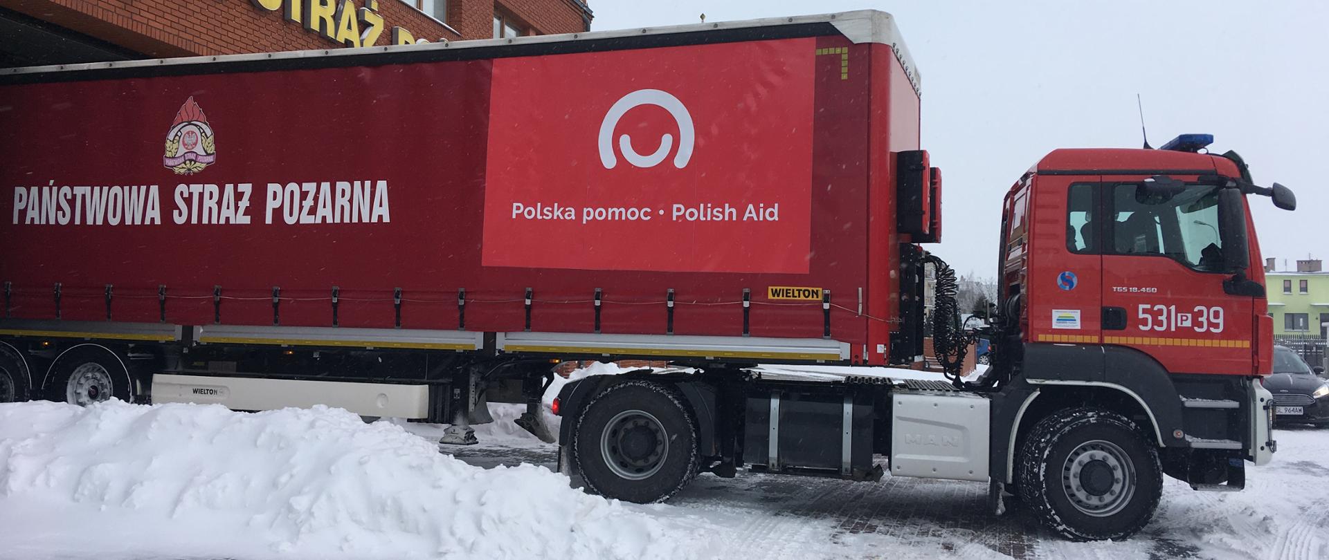 Tir pod Komenda w Słupcy który przywiózł płyny dezynfekcyjne