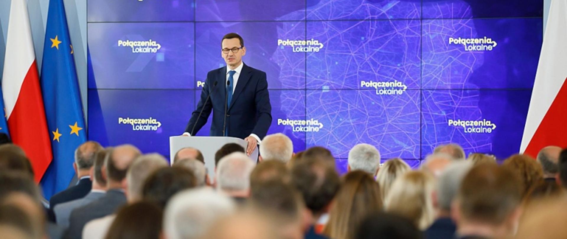 Premier Mateusz Morawiecki o odbudowie połączeń lokalnych
