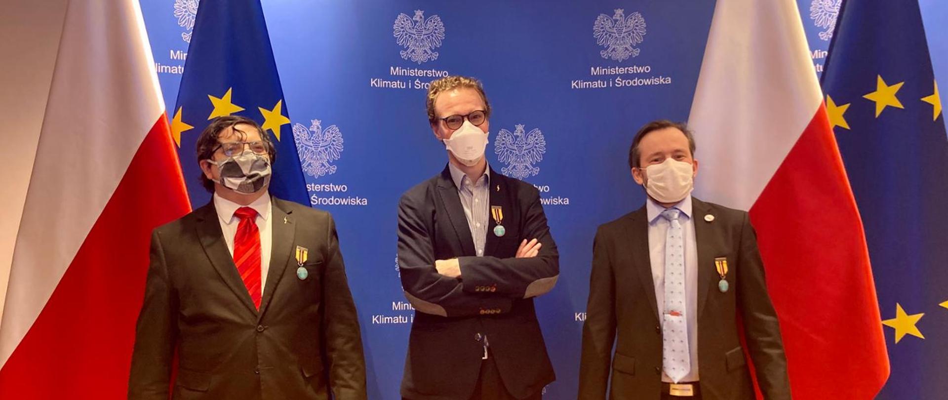 Minister Klimatu i Środowiska wręczył odznaki „Za zasługi dla Energetyki”