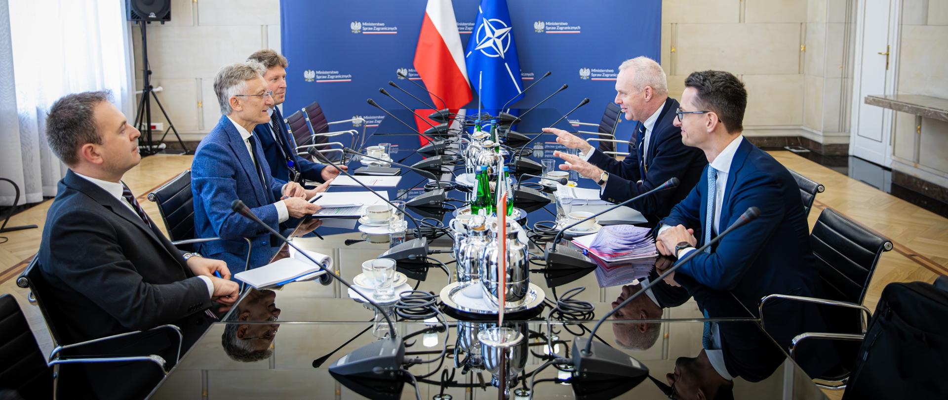 M. Prawda - – spotkanie z ASG NATO amb. Borysem Ruge