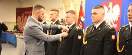 Uroczysta zbiórka z okazji Narodowego Święta Niepodległości oraz nadanie odznaczeń, awansów i wyróżnień.