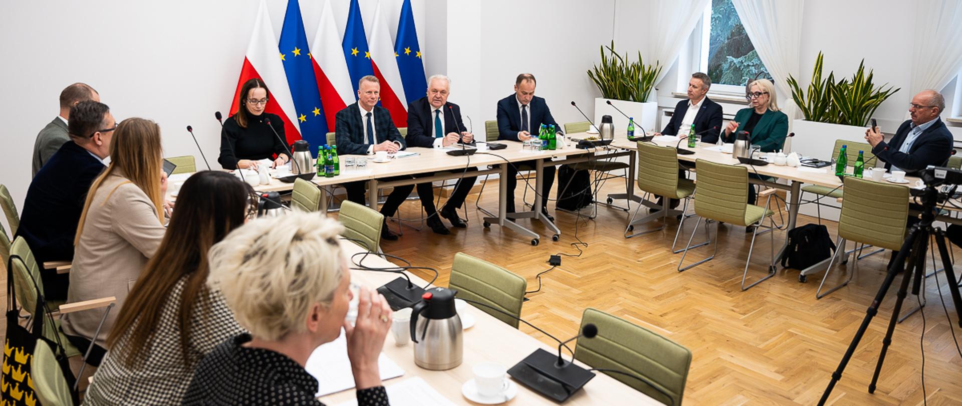 Spotkanie wiceministra Jacka Czerniaka z przedstawicielami Krajowej Rady Drobiarstwa (fot. MRiRW)