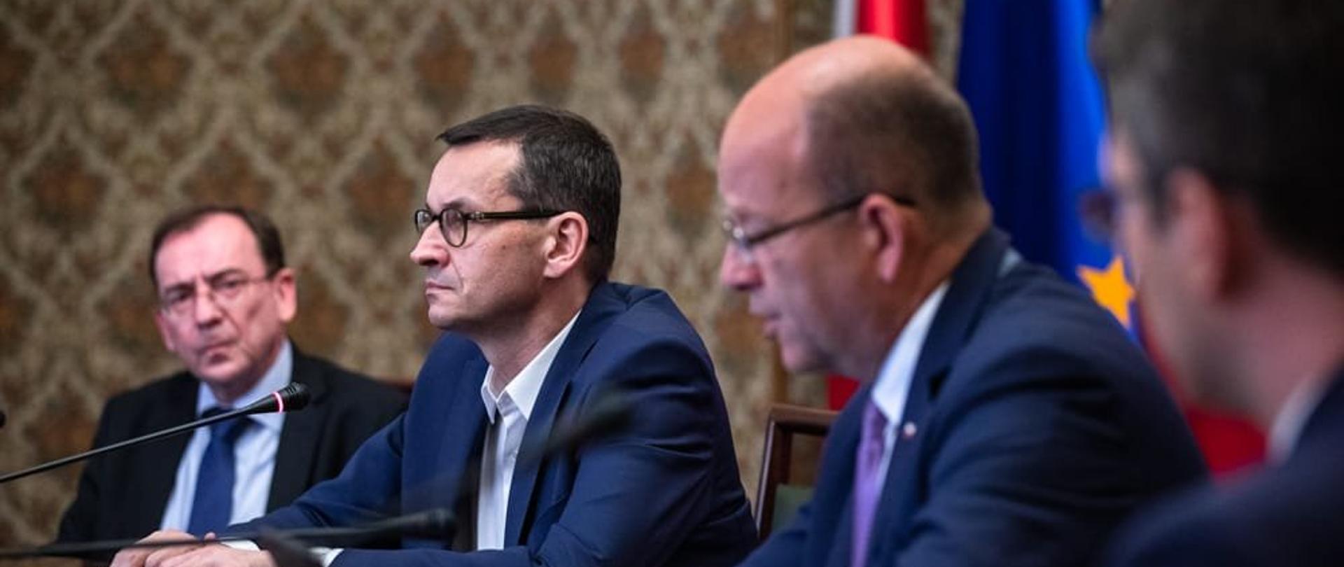 Spotkanie w Kancelarii Prezesa Rady Ministrów dotyczące skutków intensywnych opadów deszczu w Warszawie. Fot. Adam Guz / KPRM.