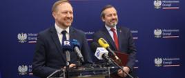 Wiceminister Energii Wojciech Wrochna oraz Dyrektor Departamentu Energii Jądrowej Paweł Gajda