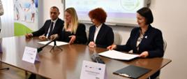 Dorota Zawadzka-Stępniak, Prezes Zarządu NFOŚiGW podczas podpisania umowy. Foto.: Urząd Miasta Świnoujście.