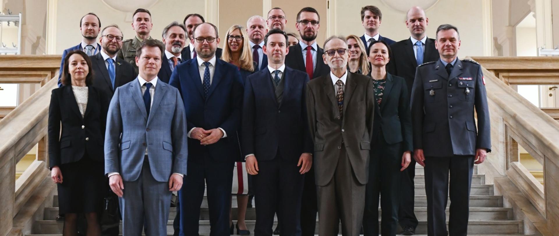 Deputy Minister Marcin Przydacz with a delegation during his visit to Prague