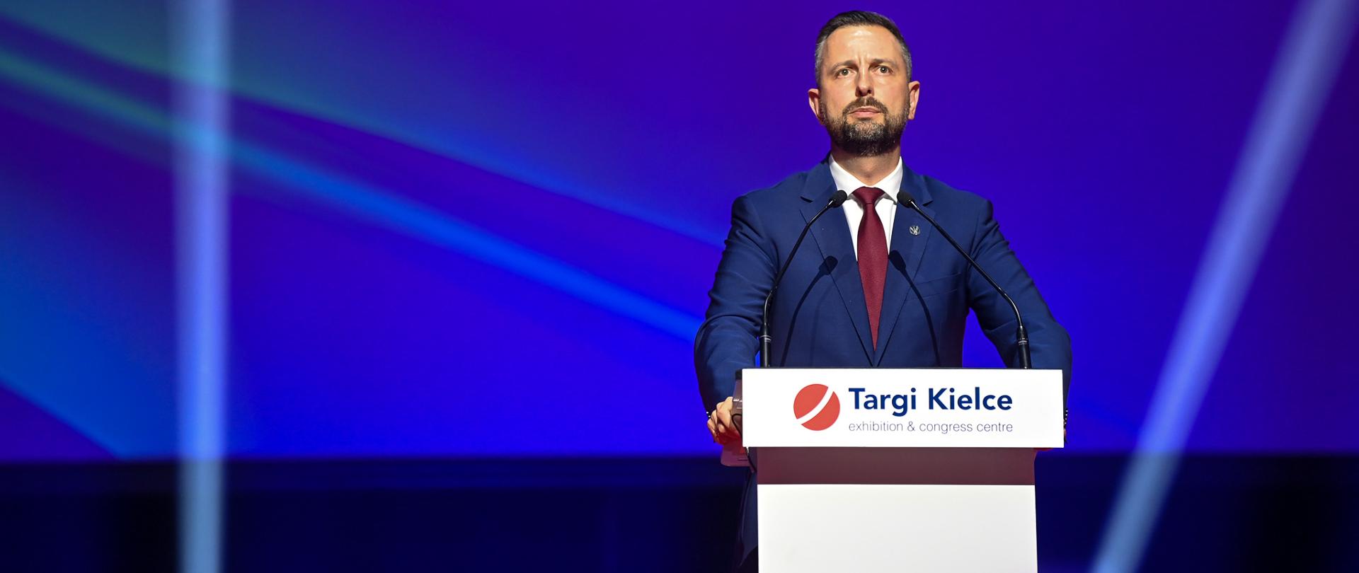 2 września 2025 r. w Kielcach, wicepremier - minister obrony narodowej Władysław Kosiniak - Kamysz wziął udział w Międzynarodowym Salonie Przemysłu Obronnego. 