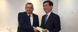 Minister Adamczyk spotkał się z prezesem lotniska Seul-Incheon Chungiem Il-Youngiem
