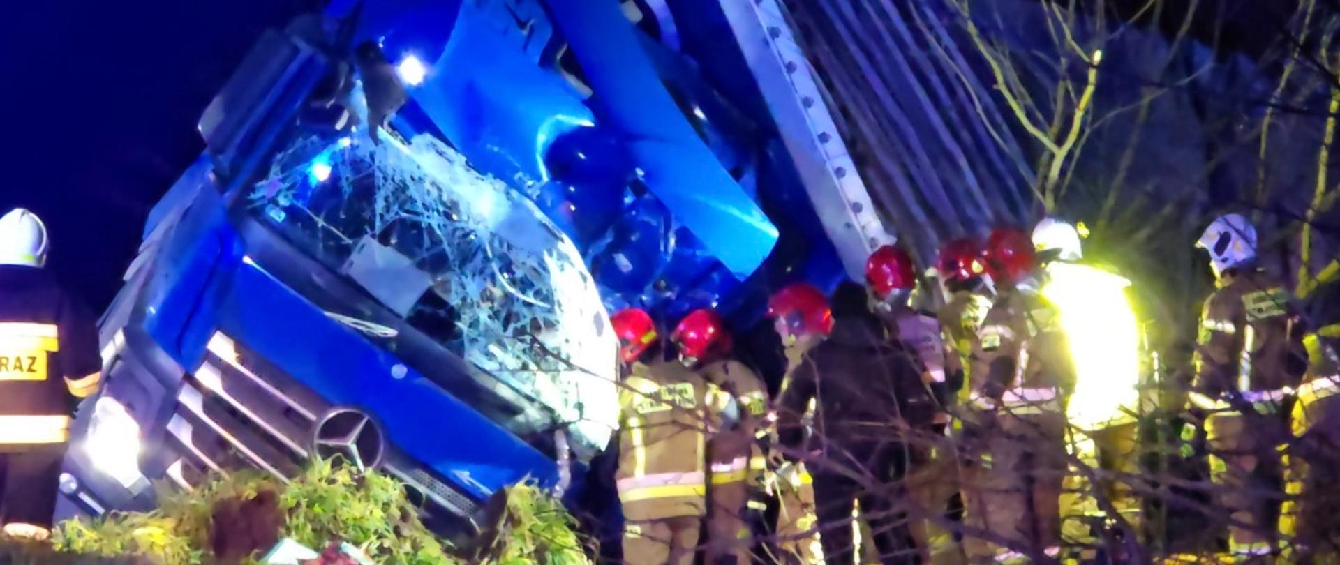 Wypadek drogowy na DW 108