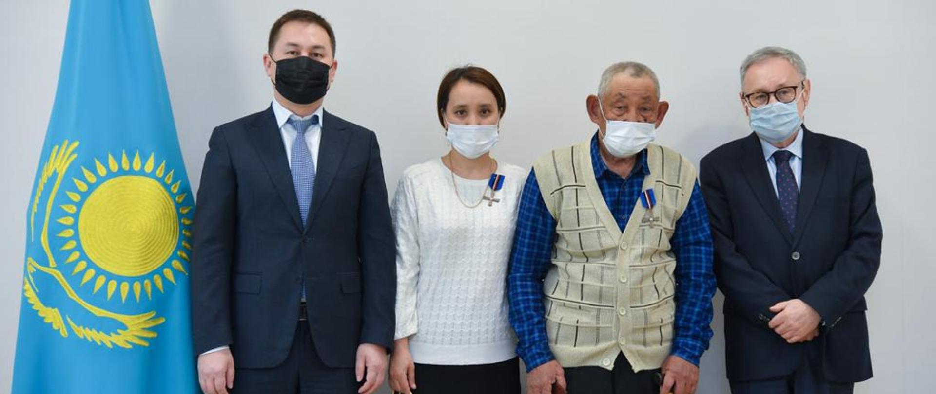 Wręczenia medali „Opiekun Miejsc Pamięci Narodowej” w Turkiestanie