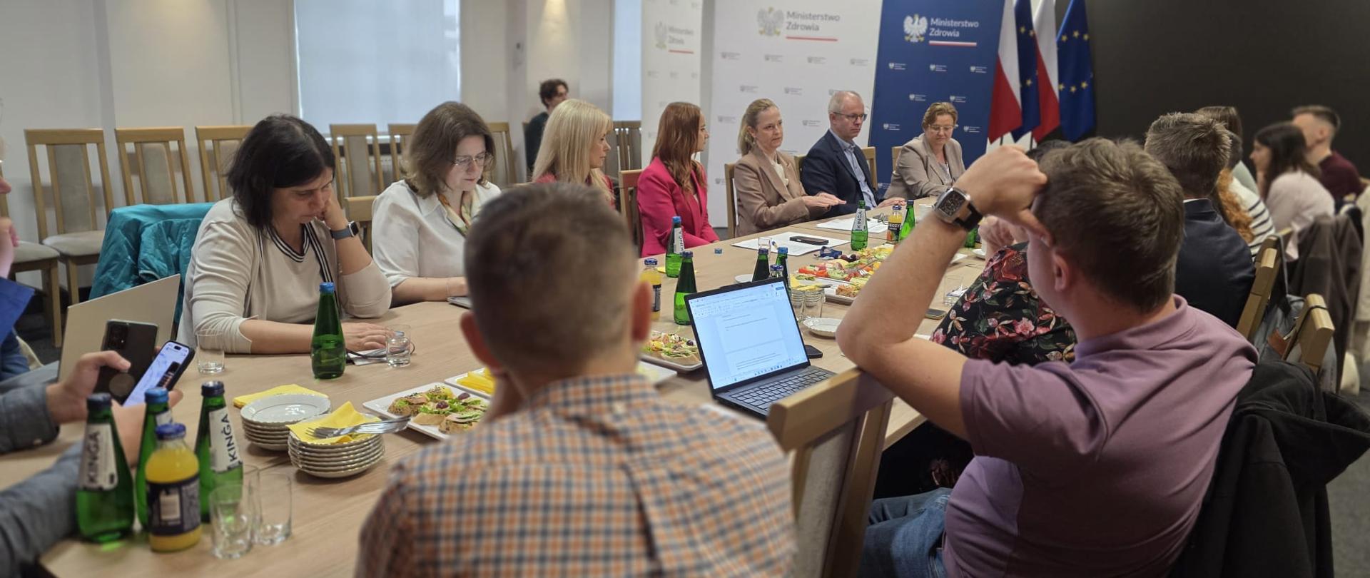 spotkanie nt. zmian w ustawie o zawodach pielęgniarek i położnych