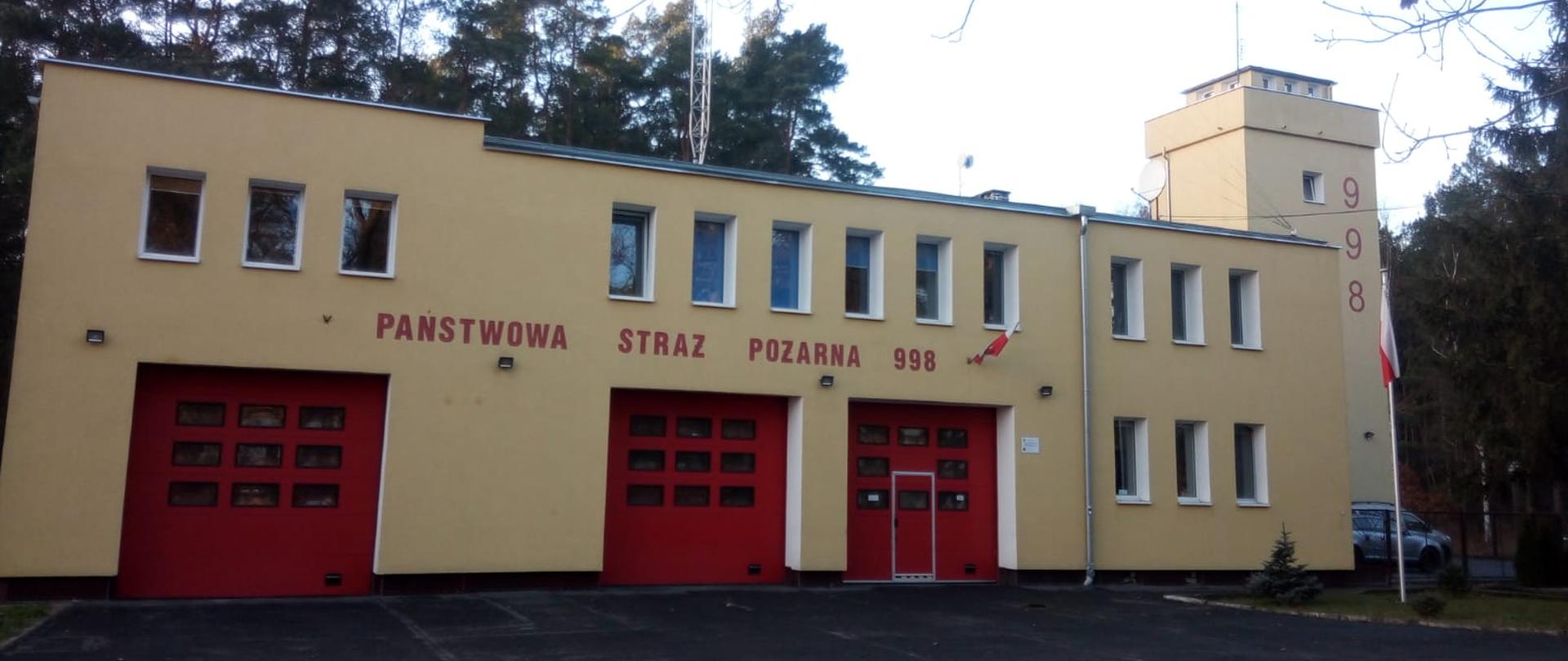 Budynek Jednostki Ratowniczo-Gaśniczej nr 4 w Bydgoszczy, elewacja frontowa.