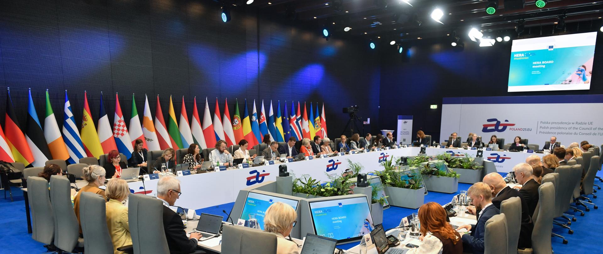 Zdjęcie z posiedzenia Zarządu Hera. 