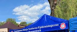 Na zdjęciu znajduje się stoisko informacyjno-edukacyjne PSSE w Proszowicach 